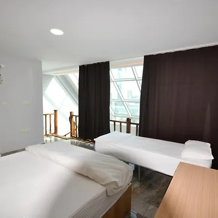Garden Park Suit Aparthotel Istanbul