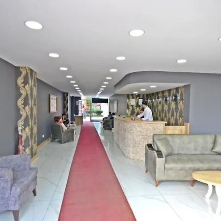 Garden Park Suit Aparthotel *