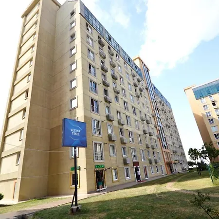 Aparthotel Garden Park Suit *