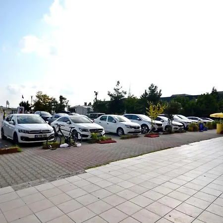 Garden Park Suit Aparthotel Istanbul