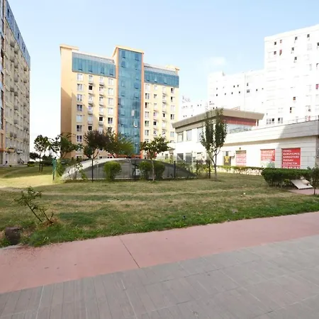 Garden Park Suit * Istanbul